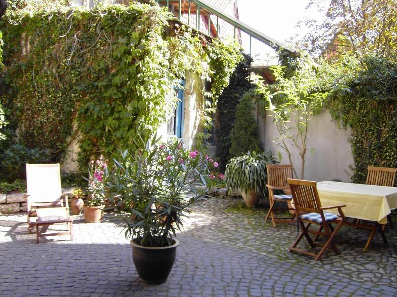 Adelheid Hotel Garni Quedlinburg Exterior photo